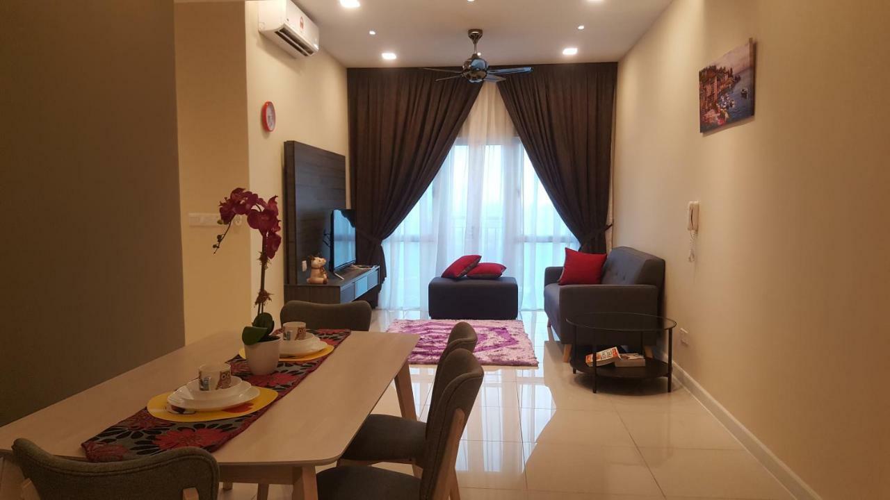 Lägenhet på 96 m² i Putrajaya, med 3 sovrum och 2 badrum  Kampong Tangkas Exteriör bild